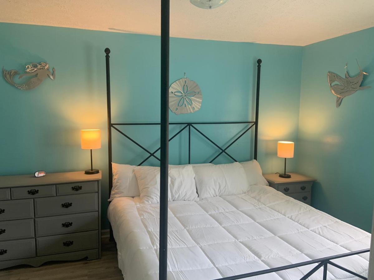 Cheerful Two Bedroom House 1.5 Miles From Beach. Myrtle Beach Eksteriør billede