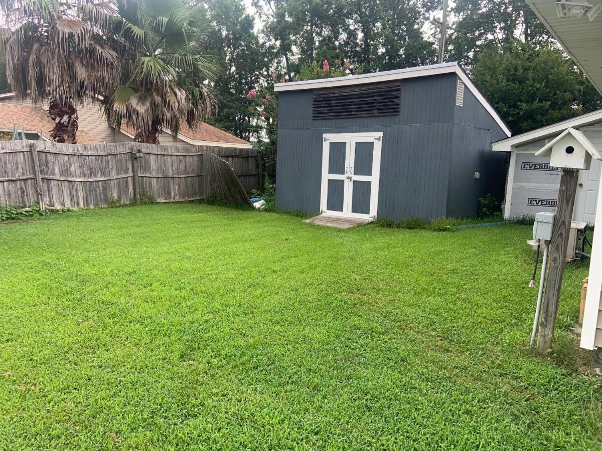 Cheerful Two Bedroom House 1.5 Miles From Beach. Myrtle Beach Eksteriør billede