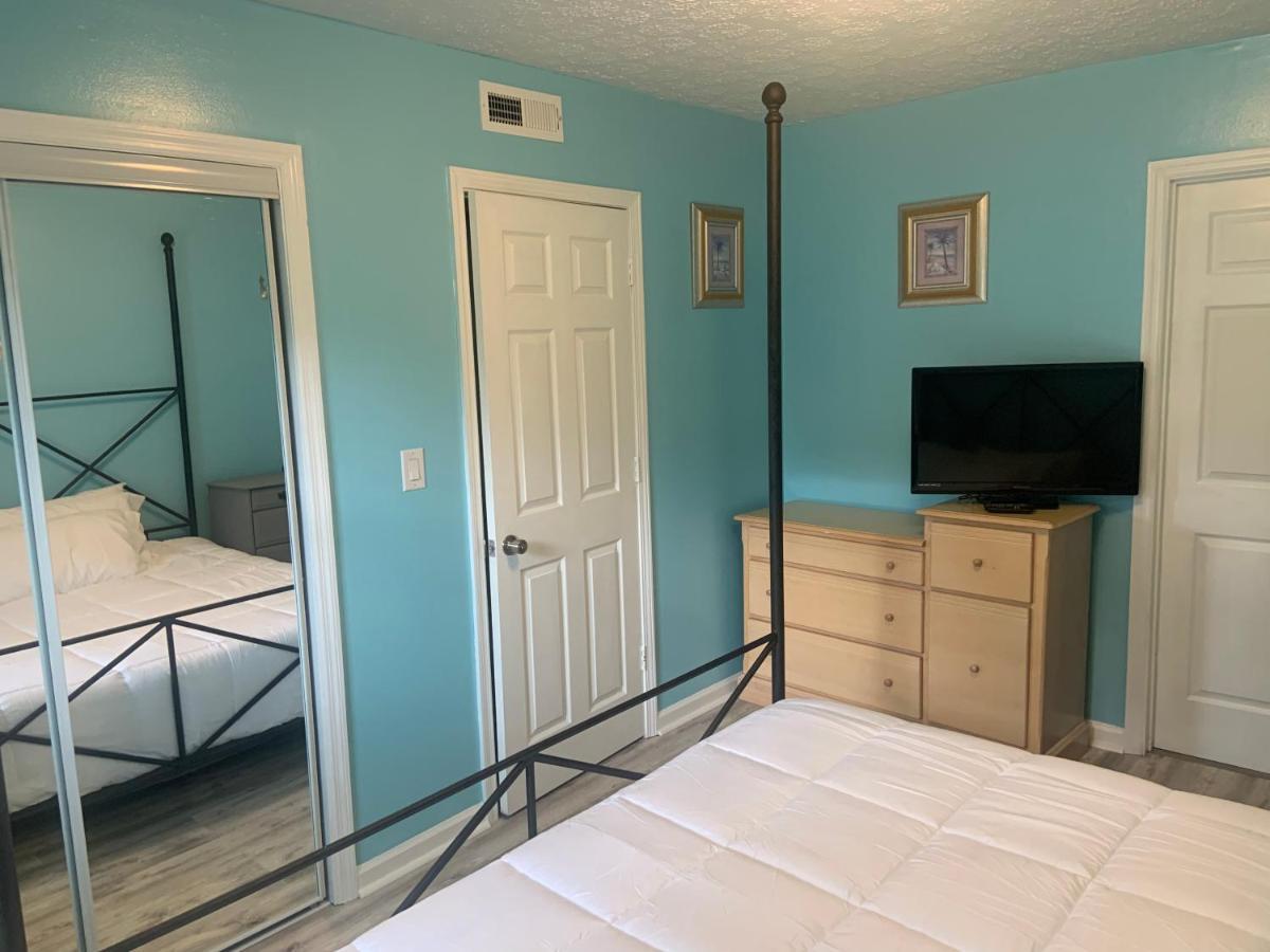 Cheerful Two Bedroom House 1.5 Miles From Beach. Myrtle Beach Eksteriør billede